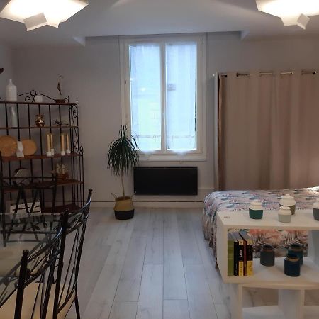 Gordaine Apartment Bourges Luaran gambar