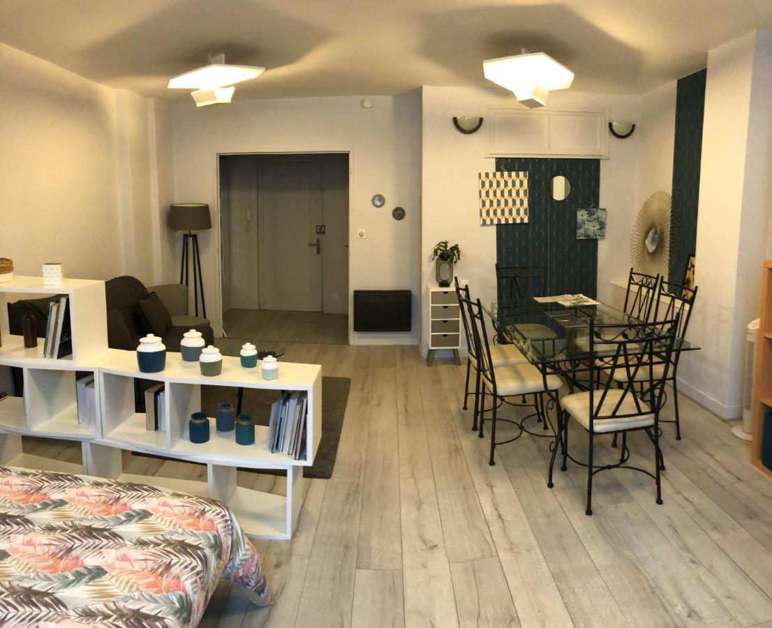 Gordaine Apartment Bourges Luaran gambar